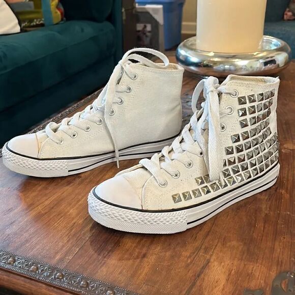 Manoush silver studded white canvas high top sneakers, size 37 EU, 6.5 U.S.! - Picture 3 of 12